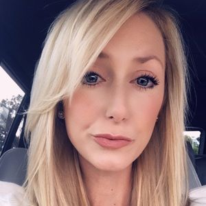 Meet your Posher, Lindsay